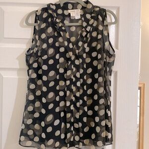 Sleeveless polka dot print blouse